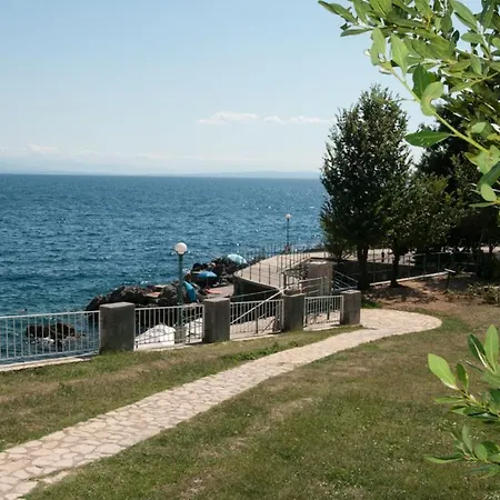 Apartments Lovran *